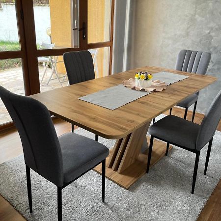 Eggo Apartment - Oasis Beach Apartments Kamchia Близнаци Екстериор снимка