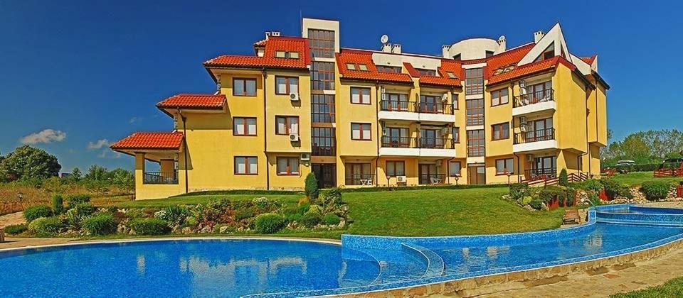 Eggo Apartment - Oasis Beach Apartments Kamchia Близнаци Екстериор снимка