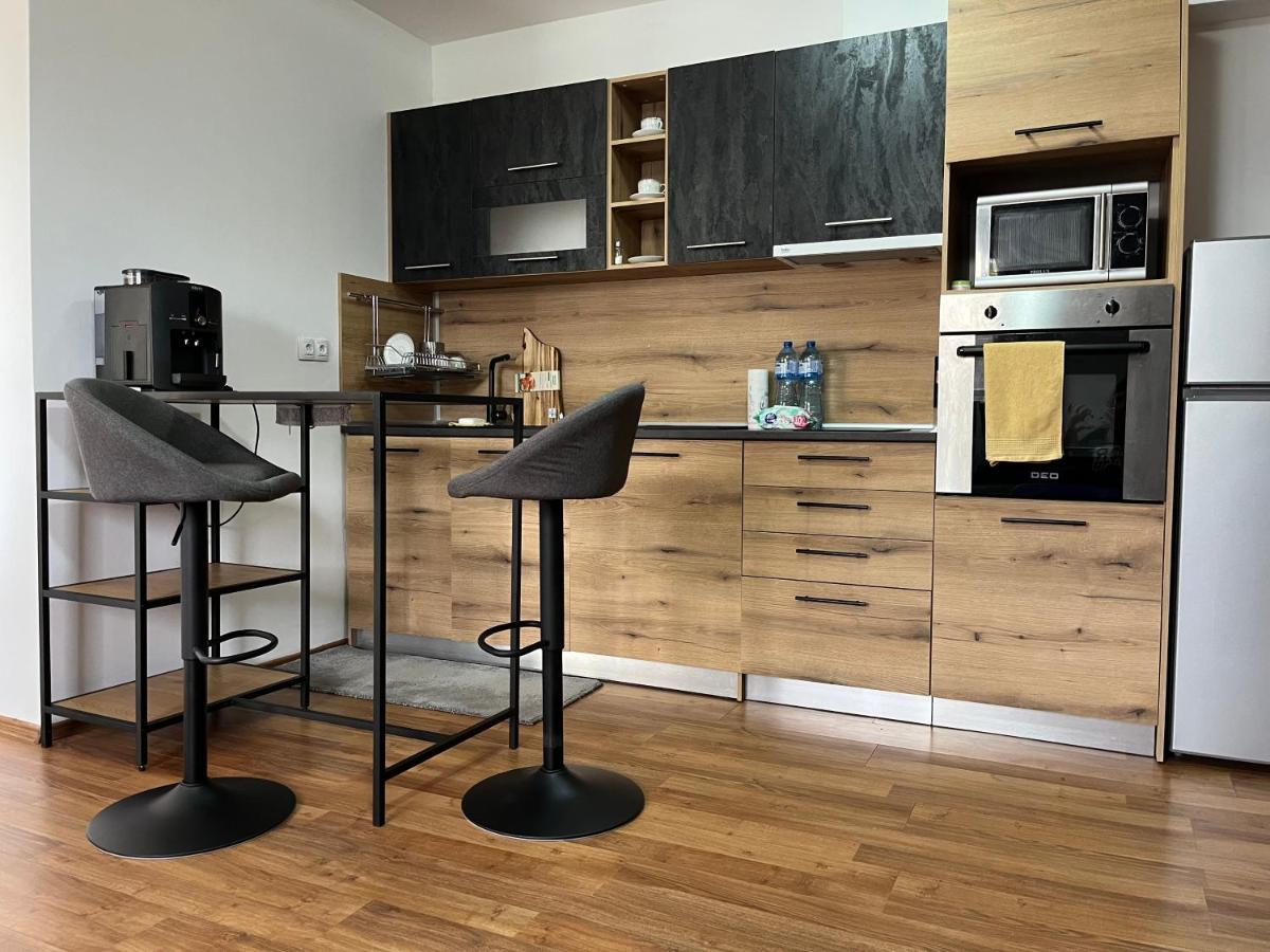 Eggo Apartment - Oasis Beach Apartments Kamchia Близнаци Екстериор снимка