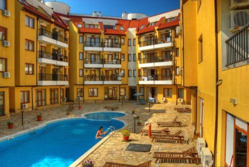 Eggo Apartment - Oasis Beach Apartments Kamchia Близнаци Екстериор снимка